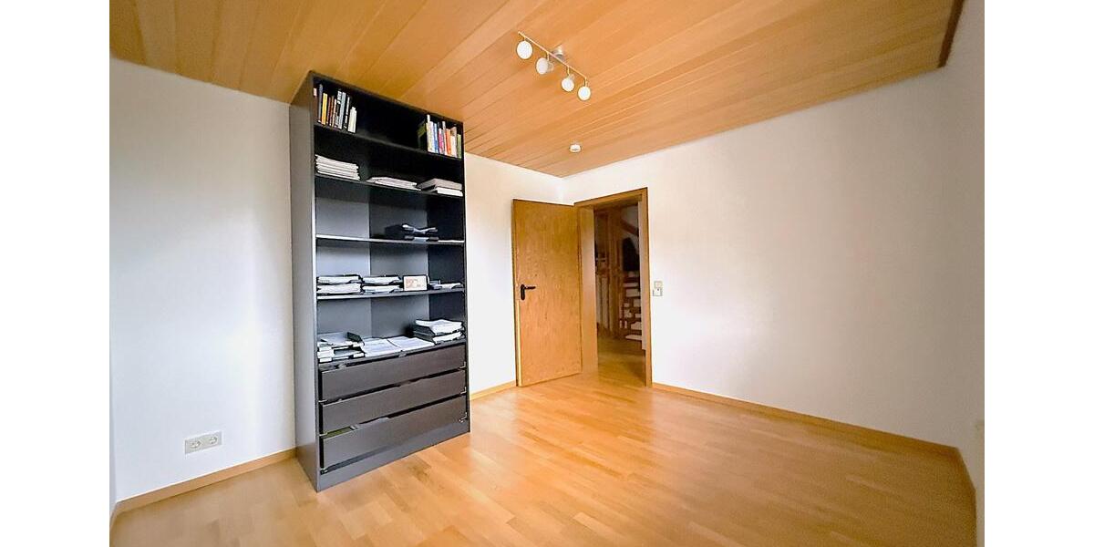 Doppelhaushälfte Gundelsheim - 4.5 Zimmer, 124 m&sup2;, 429.000&euro; | Angebot:26040105