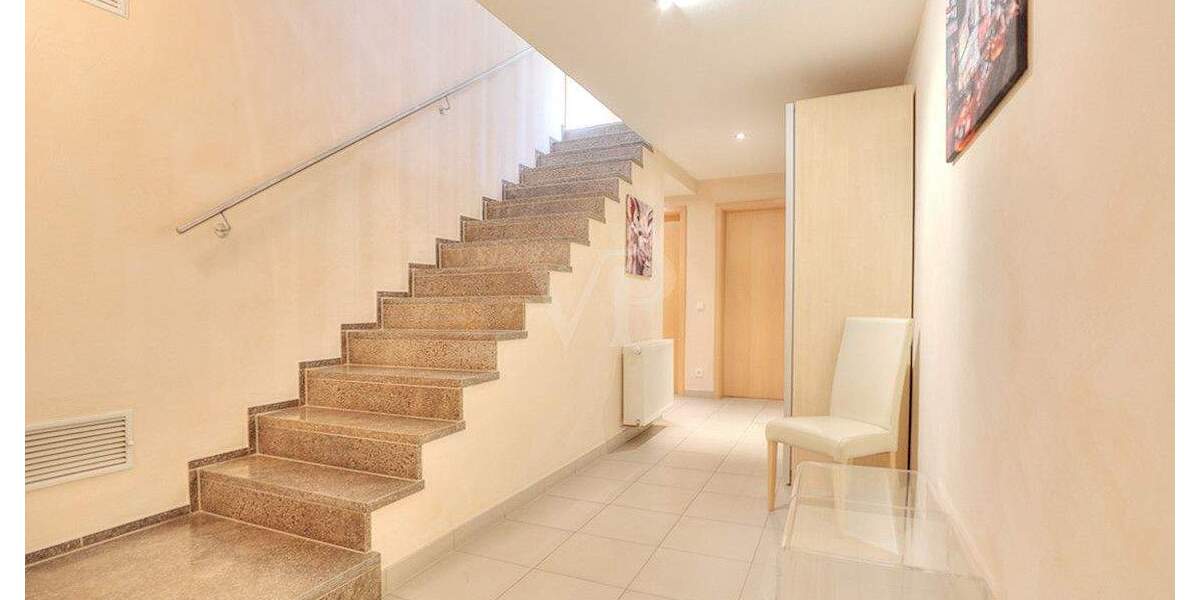 Wohnen, Entspannen und Arbeiten >> Ihr Traumhaus für die ganze Familie! 7 zimmer