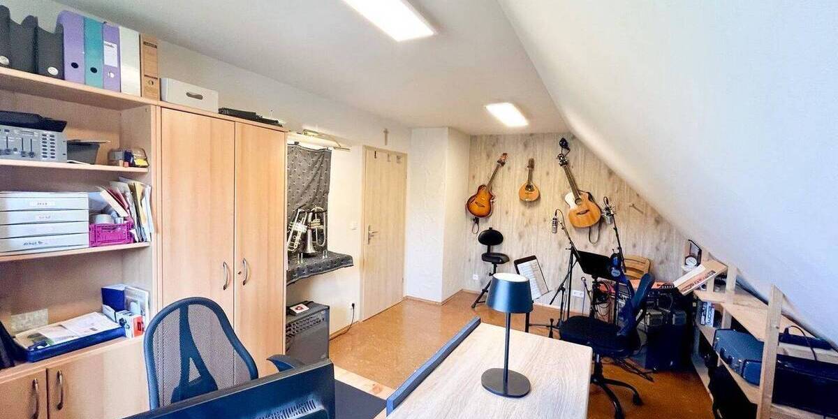 Einfamilienhaus Untersteinbach Untersteinbach - 9 Zimmer, 193 m&sup2;, 560.000&euro; | Angebot:26205714