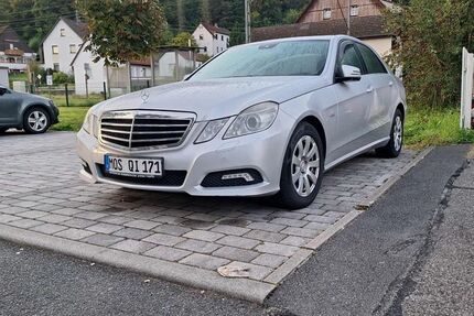 Mercedes-Benz E 350 250.000 km 8.500 € Adelsheim 74740