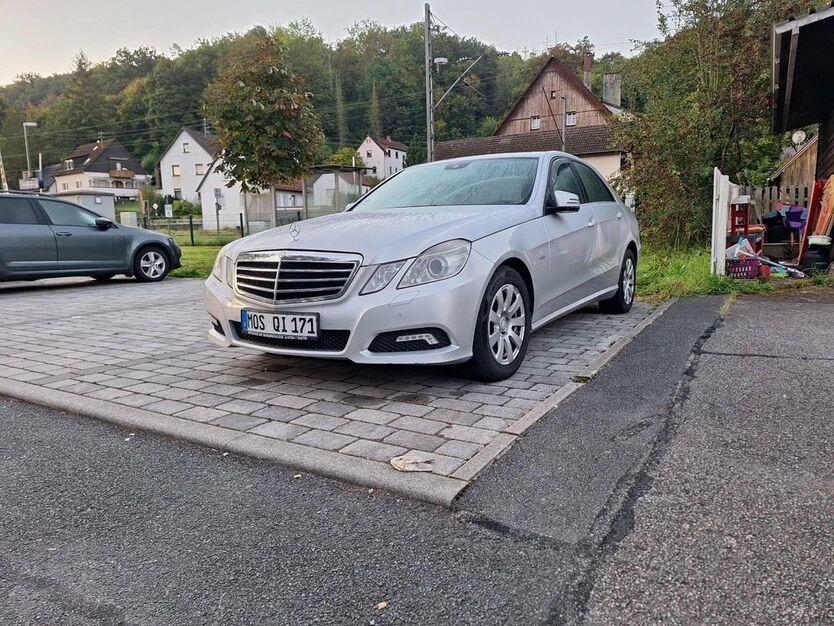 Mercedes-Benz E 350 250.000 km 8.500 € Adelsheim 74740