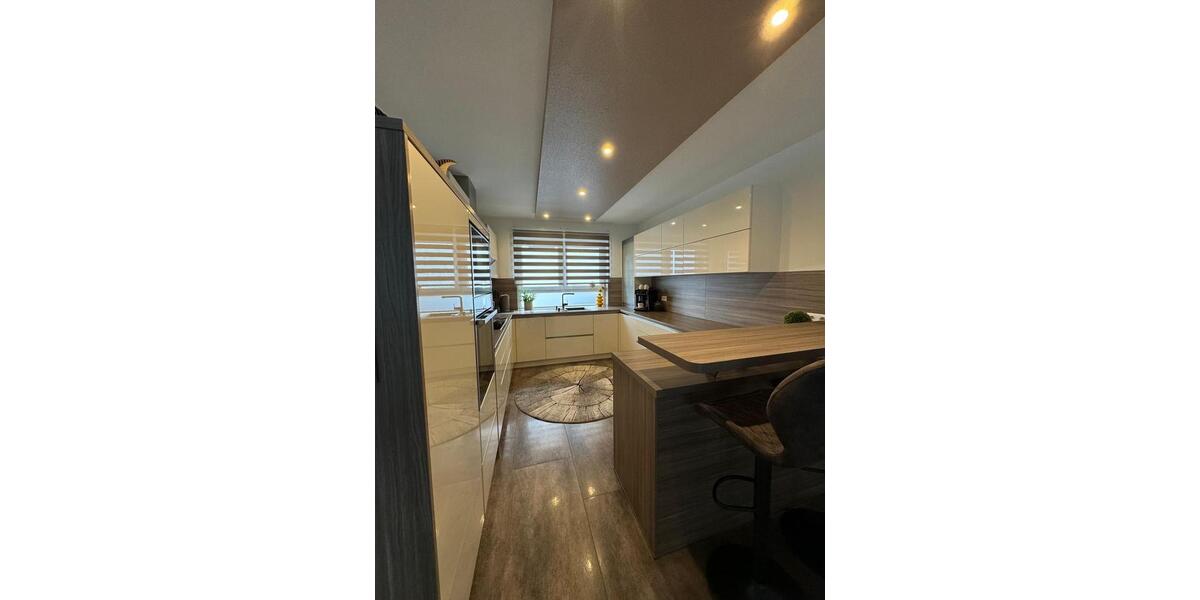 Doppelhaushälfte Brackenheim - 4.5 Zimmer, 145 m&sup2;, 740.000&euro; | Angebot:26074032