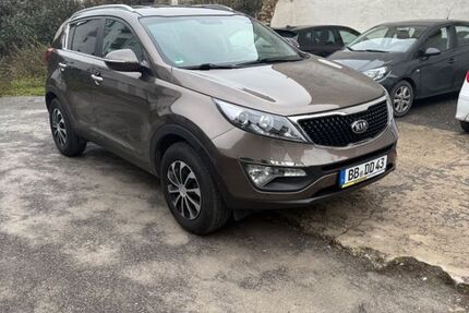 Kia Sportage 90.000 km 11.900 € Steinheim 71711