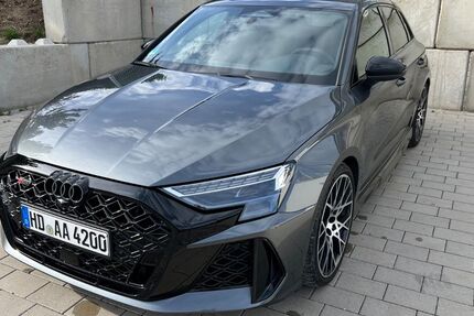 Audi RS3 8.804 km 64.499 &euro; Sinsheim 74889