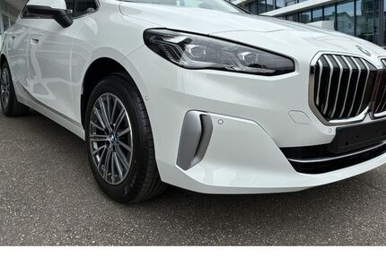 BMW 220 Active Tourer 12.190 km 29.970 &euro; Lauffen 74348