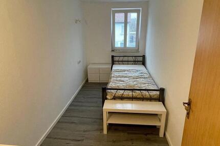 WG Zimmer f. 1 Person zimmer