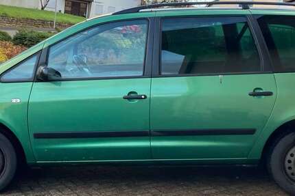 VW Sharan 235.000 km 2.250 € Eppingen 75031