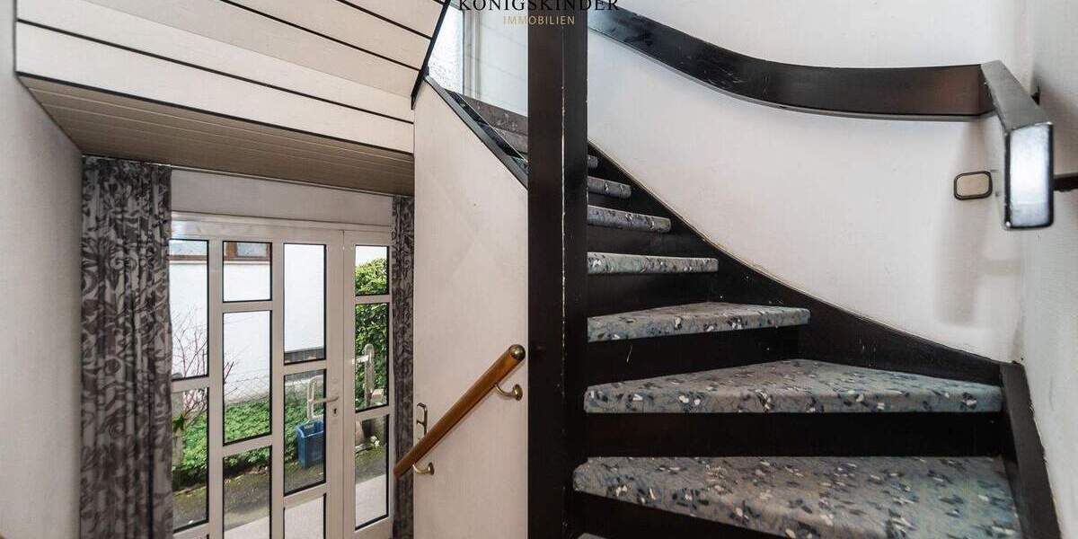 Einfamilienhaus Ludwigsburg Oßweil - 6 Zimmer, 151 m&sup2;, 449.000&euro; | Angebot:24134493