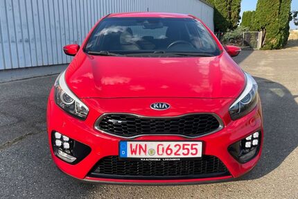 Kia ceed / Ceed 76.000 km 8.400 &euro; Marbach am Neckar 71672