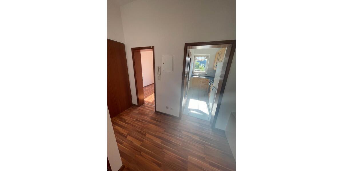 Dachgeschoßwohnung Ludwigsburg - 3 Zimmer, 70 m&sup2;, 369.000&euro; | Angebot:26729617