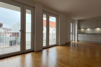 Wohnung Bad Friedrichshall - 2 Zimmer, 66 m&sup2;, 880&euro; | Angebot:26068582
