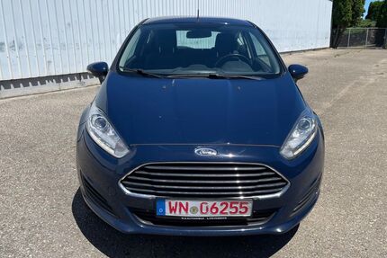 Ford Fiesta 164.000 km 2.490 &euro; Marbach am Neckar 71672