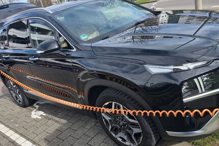 Hyundai SANTA FE 98.000 km 27.500 &euro; Bietigheim-Bissingen 74321