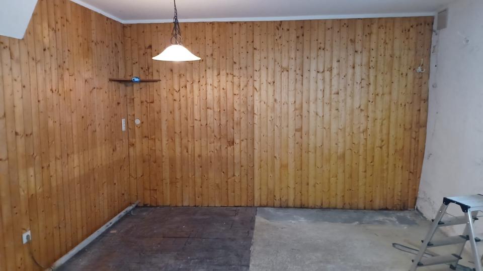 Attraktives Atelier bzw Lager mit Garage im Ludwigsburger Zentrum zimmer