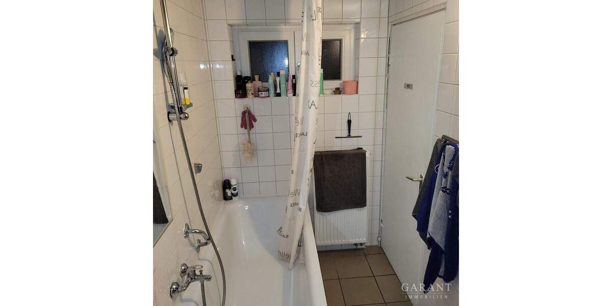 Mehrfamilienhaus, Wohnhaus Asperg - 8 Zimmer, 181 m&sup2;, 460.000&euro; | Angebot:24860145