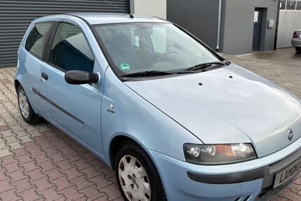 Fiat Punto 109.000 km 2.190 &euro; Ellhofen 74248