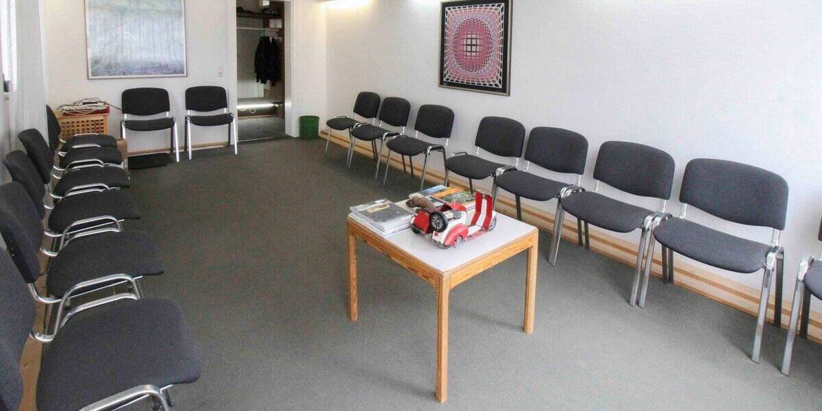 Gewerbeobjekt Bietigheim-Bissingen Bietigheim - 6 Zimmer, 189 m&sup2;, 339.000&euro; | Angebot:26093624