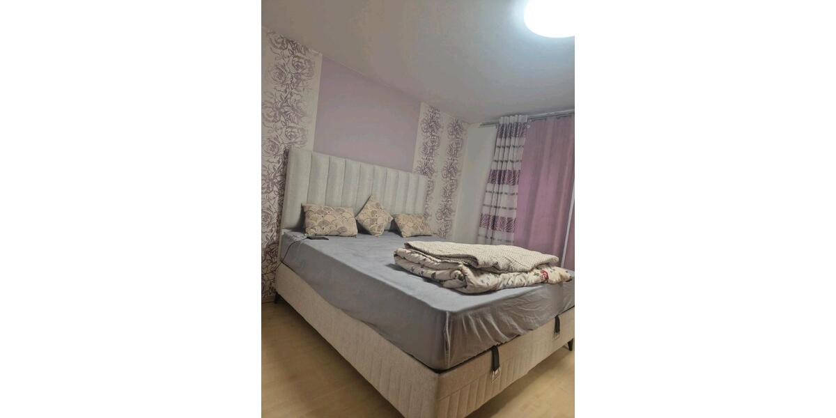 Etagenwohnung Löchgau - 4.5 Zimmer, 98 m&sup2;, 1.300&euro; | Angebot:26544133