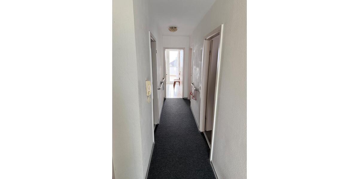 Helle 2ZKB, ca. 58m², Panorama-Balkon + TG-Stellplatz 1 zimmer