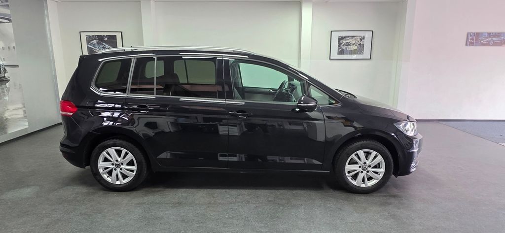 VW Touran 44.000 km 27.400 € Asperg/Ludwigsburg bei Stuttgart 71679