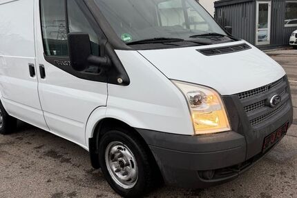 Ford Transit 136.000 km 6.490 &euro; Asperg 71679