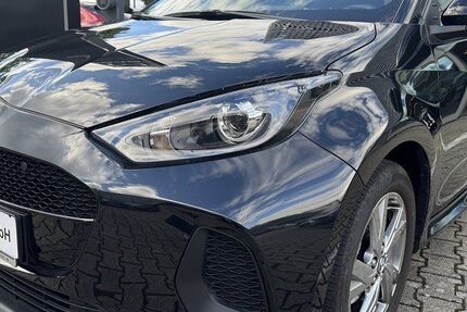 Mazda 2 Hybrid 14.000 km 19.900 &euro; Bietigheim-Bissingen 74321