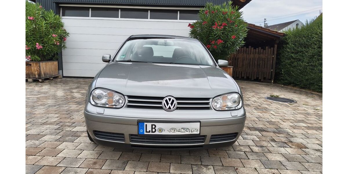 VW Golf 151.800 km 3.000 &euro; Oberstenfeld 71720