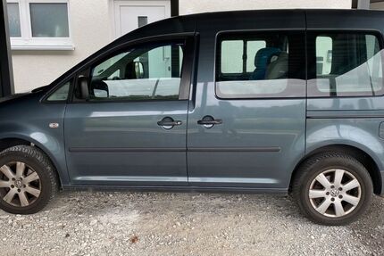 VW Caddy 234.634 km 3.000 &euro; Flein 74223