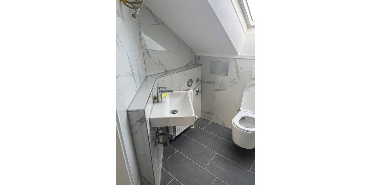 Etagenwohnung Oberstenfeld - 2 Zimmer, 42 m&sup2;, 170.000&euro; | Angebot:25711548
