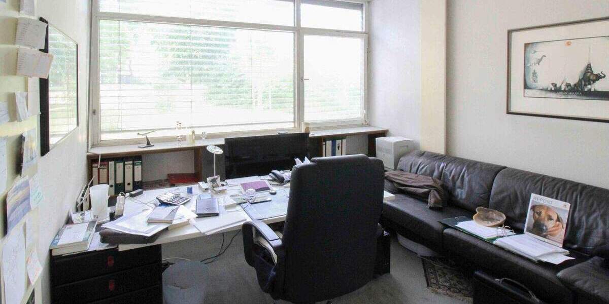 Perfekt für Zahnärzte: Praxis oder Wohnen - flexibel nutzbare EG-Fläche in Bietigheim zimmer