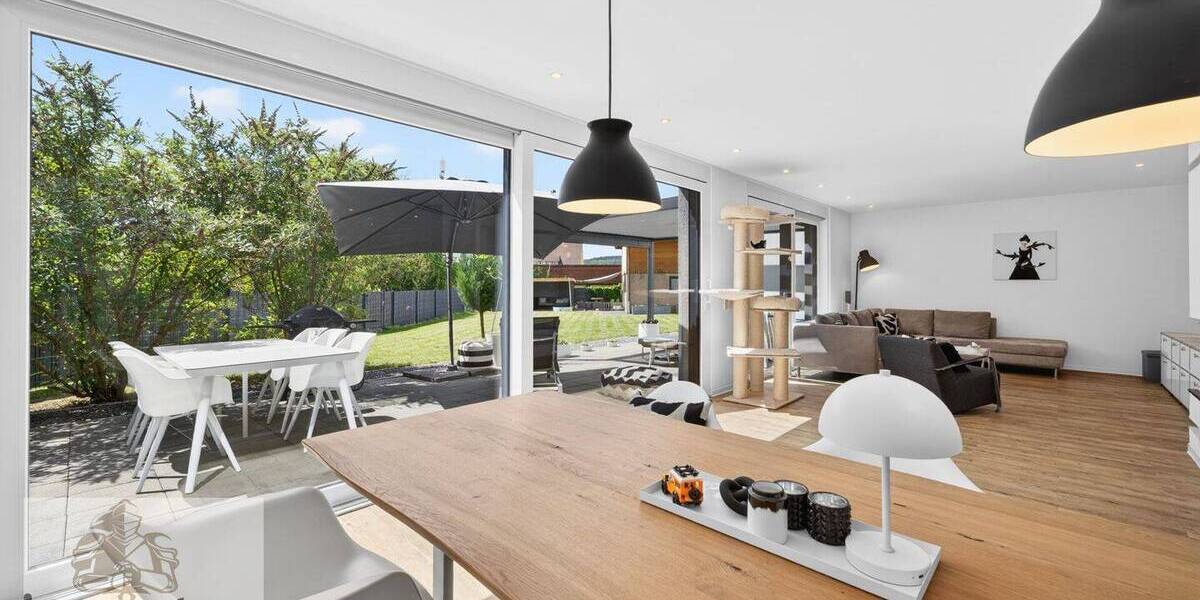 Einfamilienhaus Gundelsheim - 6 Zimmer, 245 m&sup2;, 949.000&euro; | Angebot:26695748