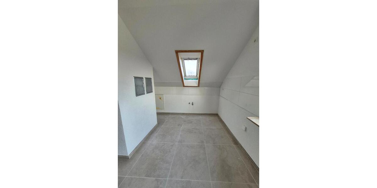 2- Zimmer. DG Wohnung Heilbronn 1 zimmer