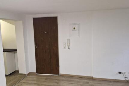 Wohnung Besigheim - 1 Zimmer, 35 m&sup2;, 600&euro; | Angebot:25287123