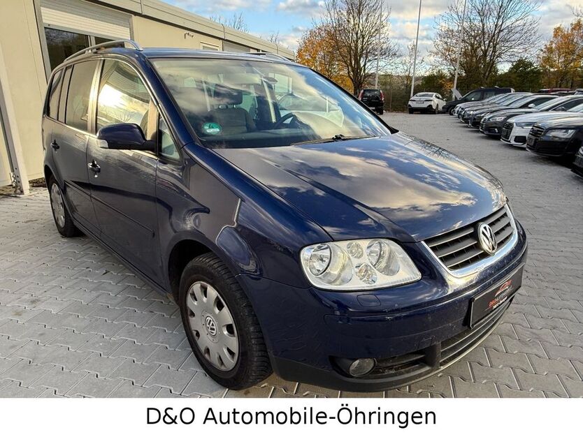 VW Touran 325.000 km 1.790 € Öhringen 74613