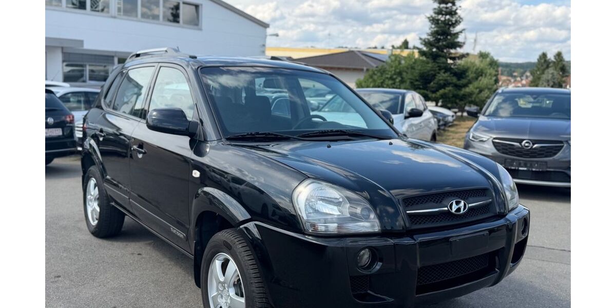 Hyundai TUCSON 93.000 km 4.499 &euro; Gundelsheim 74831