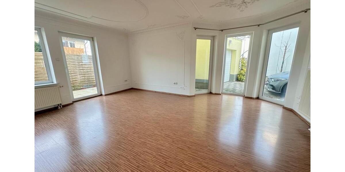 Gepflegte Doppelhaushälfte in Sinsheim Süd-Stadt (ab01.04.2026) 5.5 zimmer