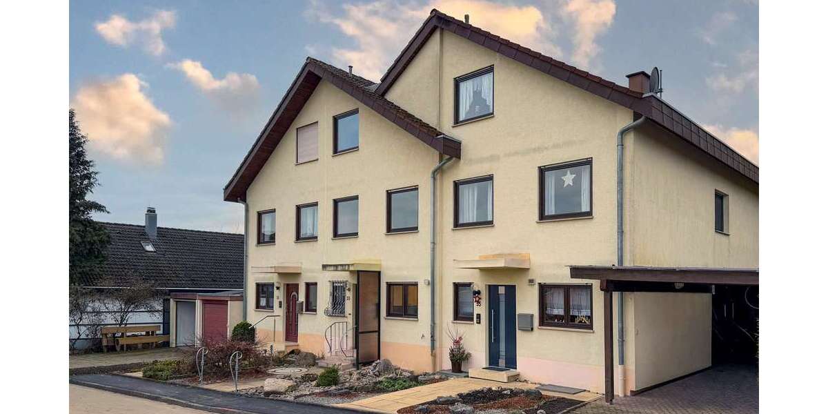 Haus zum Kaufen in Sachsenheim 333.000 € 124 m² 5 zimmer