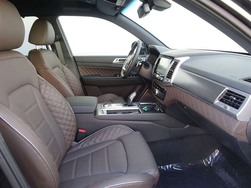 SsangYong Rexton 43.377 km 42.990 € Schwaigern 74193