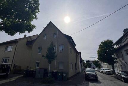 Haus Asperg - 1 Zimmer, 209 m&sup2;, 569.000&euro; | Angebot:26902391