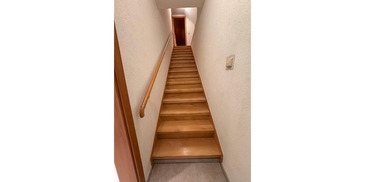 Maisonetten - Wohnung mit Balkon und Stellplatz 4 zimmer