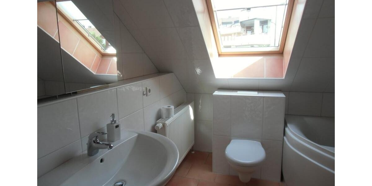 Doppelhaushälfte Tamm - 7 Zimmer, 186 m&sup2;, 890.000&euro; | Angebot:25498595