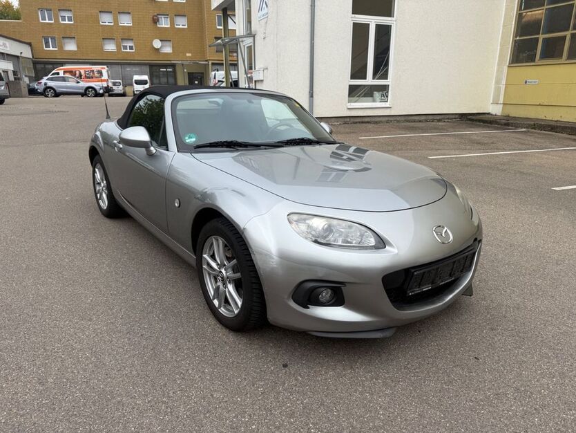 Mazda MX-5 177.000 km 8.450 € Möglingen 71696