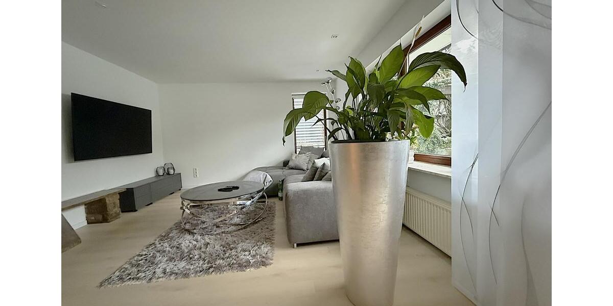 Doppelhaushälfte Gundelsheim - 4.5 Zimmer, 124 m&sup2;, 429.000&euro; | Angebot:26040105
