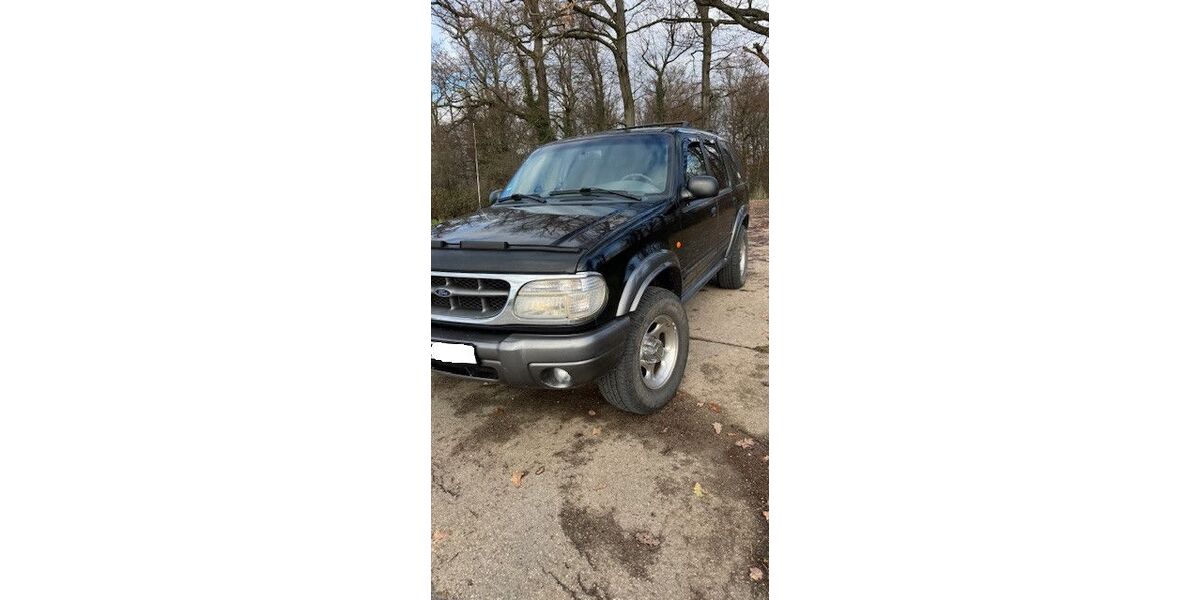 Ford Explorer 196.000 km 4.900 € Pleidelsheim 74385