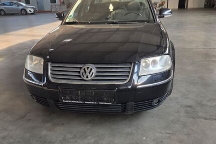 VW Passat Variant 323.000 km 1.590 &euro; Pfedelbach 74629