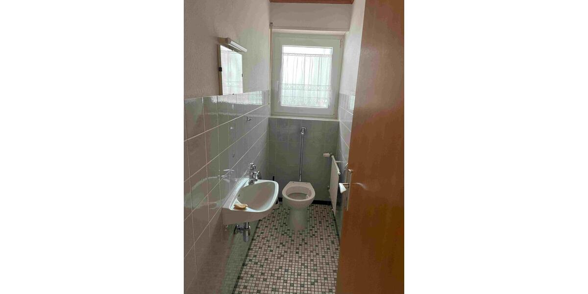 Einfamilienhaus Bad Rappenau - 8 Zimmer, 166 m&sup2;, 449.000&euro; | Angebot:24743842