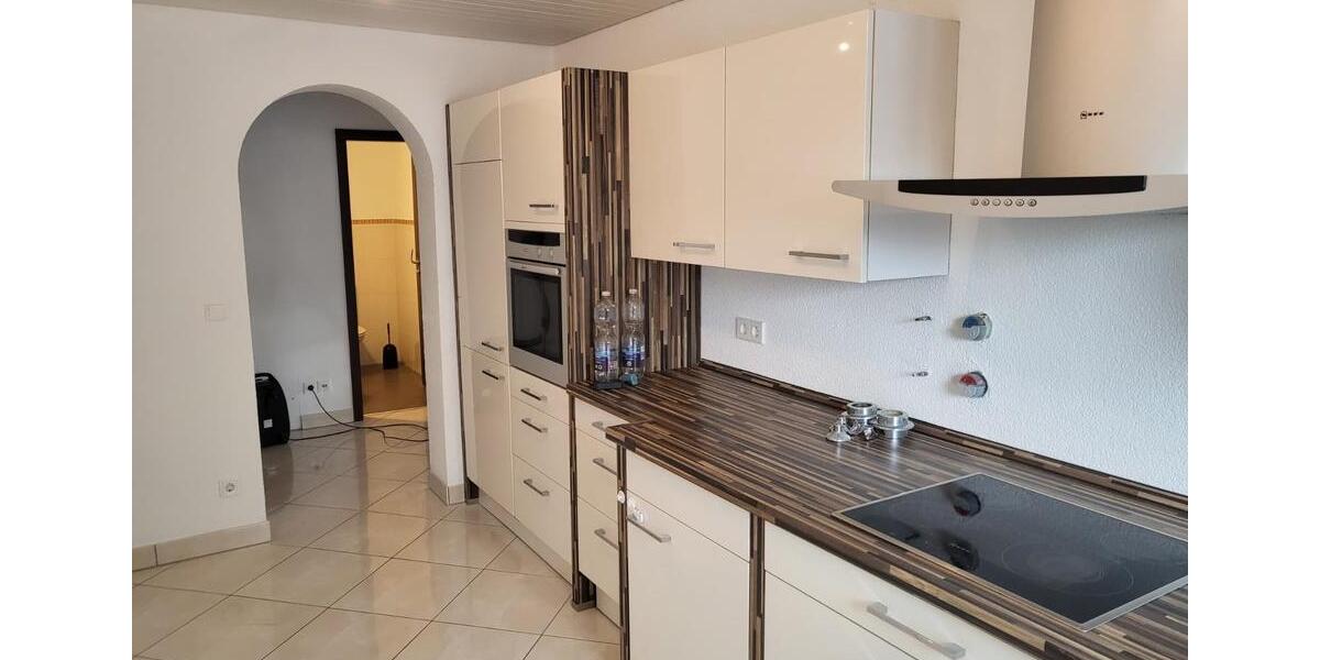 Provisionsfrei! Sehr gepflegte und moderne Wohnung in Asperg 3 zimmer