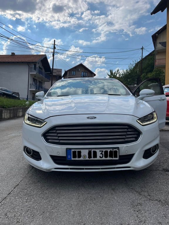 Ford Mondeo 204.000 km 8.400 € Marbach am Neckar 71672