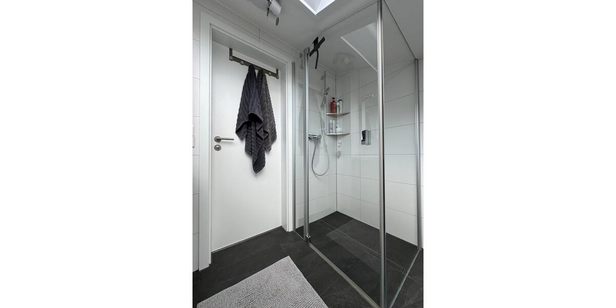 Dachgeschoßwohnung Erlenbach - 3 Zimmer, 70 m&sup2;, 331.000&euro; | Angebot:26619145