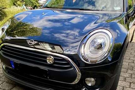 Mini Cooper Clubman 107.000 km 18.500 € Weinsberg 74189